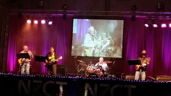 FLASHBACK BAND